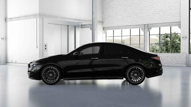 Mercedes-Benz CLA-KLASSE Coupé 180 Star Edition AMG Line Premium PLUS | Panorama dak