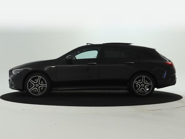 Mercedes-Benz CLA-KLASSE Shooting Brake 250 e Business Solution AMG | Trekhaak | Nightpakket | Parkeerpakket met achteruitrijcamera | KEYLESS-GO | Antidiefstalpakket GUARD 360° Plus | Winter pakket | EASY PACK achterklep |