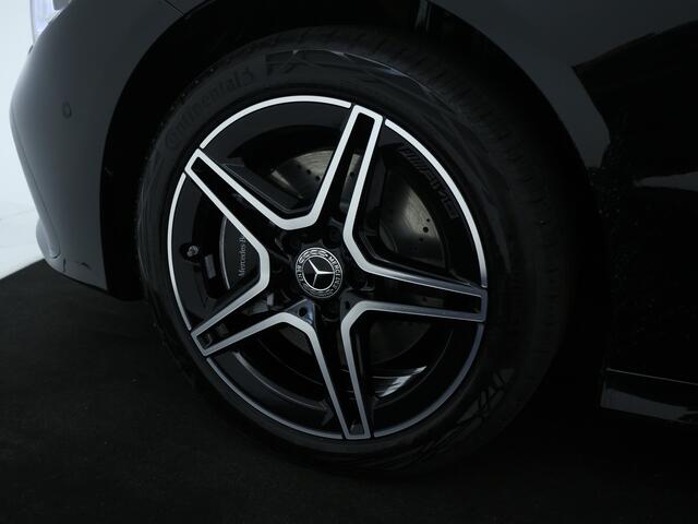 Mercedes-Benz CLA-KLASSE Shooting Brake 250 e Business Solution AMG | Trekhaak | Nightpakket | Parkeerpakket met achteruitrijcamera | KEYLESS-GO | Antidiefstalpakket GUARD 360° Plus | Winter pakket | EASY PACK achterklep |