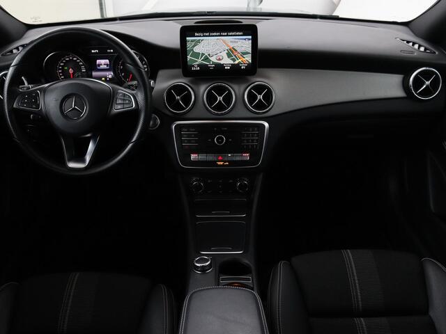Mercedes-Benz CLA-KLASSE Shooting Brake 180 Business Solution | Stoelverwarming | Camera | Bleutooth | Navigatie | LMV 18 inch | Sportstoelen | Half leder