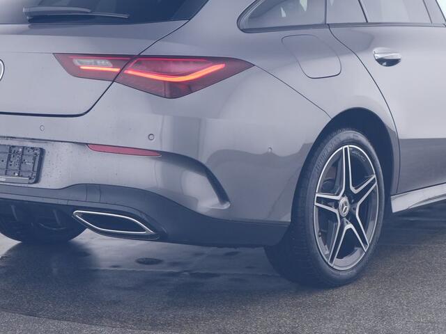 Mercedes-Benz CLA-KLASSE Shooting Brake 250e AMG Nightpakket Face Lift Plug-In Hybride | Panorama Schuif-Kanteldak | Burmester® | 360 gr Camera | Sfeerverlichting | Keyless GO | Stuur- en Stoelverwarming | Inclusief 24 maanden Mercedes-Benz Certified garantie voor Europa.