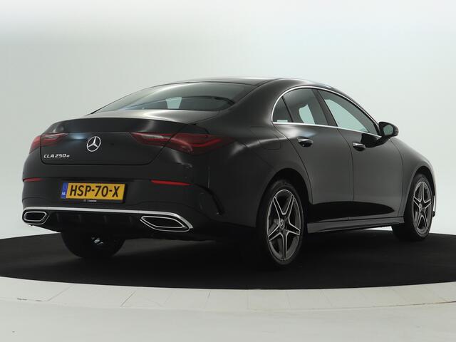 Mercedes-Benz CLA-KLASSE 250 e AMG Plug-In Hybride | Dodehoek detector | Elektrisch verstelbare stoel(en) met geheugen | Sfeerverlichting | Inclusief 24 maanden MB Certified garantie voor Europa.