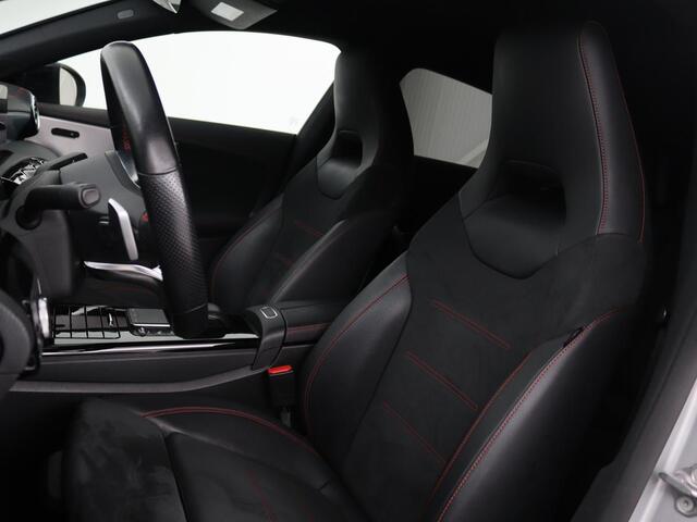 Mercedes-Benz CLA-KLASSE Shooting Brake 250e Business Solution AMG Limited | Adaptive cruise | Stoelverwarming | Carplay | Sfeerverlichting | Leder/Alcantara | Navigatie | Full LED