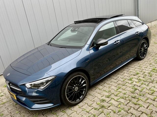 Mercedes-Benz CLA-KLASSE 250e AMG BUS. SOLUTION LIMITED PANODAK