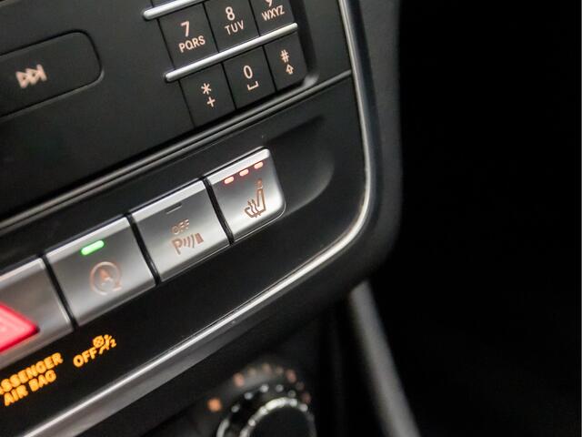 Mercedes-Benz CLA-KLASSE Shooting Brake 180 AMG Sport Automaat (GROOT NAVI, LEDER, CAMERA, GETINT GLAS, STOELVERWARMING, PORTSTOELEN, PARKEERSENSOREN, CRUISE, ZWART HEMEL, NIEUWE APK, NIEUWSTAAT)