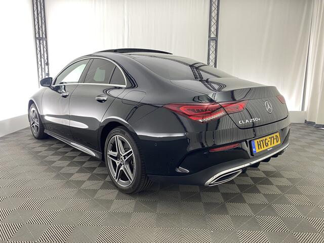 Mercedes-Benz CLA-KLASSE 250e Premium Plus AMG-line | Pano dak | Apple carplay | Parkassist | Stoelverwarming |