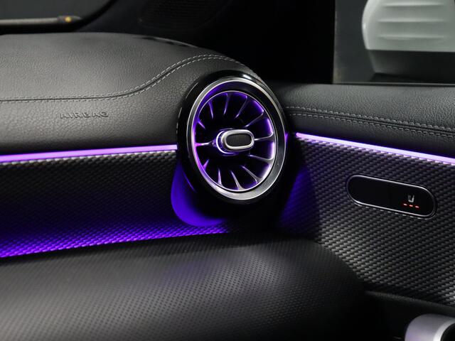 Mercedes-Benz CLA-KLASSE Shooting Brake 180 Luxury Line [SFEERVERLICHTING, CAMERA, WIDESCREEN, LED, STOELVERWARMING, PDC, HALF LEDER, CRUISE CONTROL, NIEUWSTAAT]