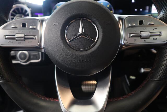 Mercedes-Benz CLA-KLASSE 220 d AMG Line Panoramadak Burmester Multibeam-led