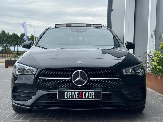 Mercedes-Benz CLA-KLASSE 220 4M. Prem. Plus PANO NAVI SFEER SPORTVELGEN PDC ELEK PAKKET