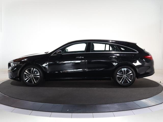 Mercedes-Benz CLA-KLASSE Shooting Brake 180 Star Edition LIMITED | Dodehoekassistent | Achteruitrijcamera | Multibeam LED koplampen
