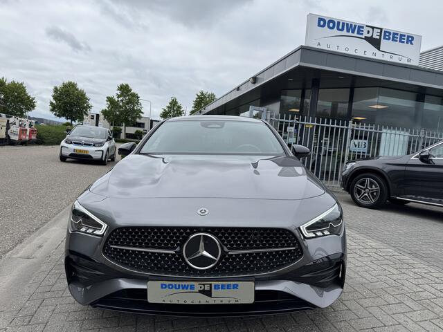 Mercedes-Benz CLA-KLASSE 250e Star Edition AMG Line Night Pano-Dak | Distronic | Keyless | 360-Camera |