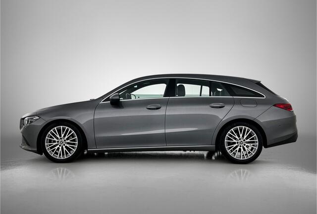 Mercedes-Benz CLA-KLASSE Shooting Brake 200 Business Luxury | Lichtmetalen velgen | MBUX wide screen | Navigatie | Parkings support met camera achter | Inclusief 24 maanden Mercedes-Benz Certified garantie voor Europa.