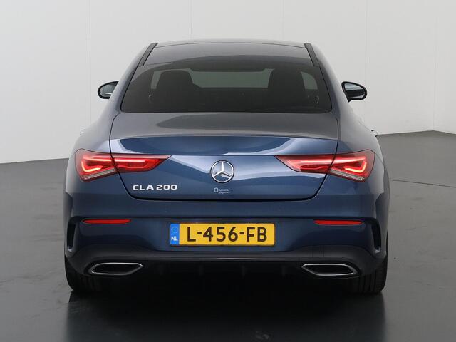 Mercedes-Benz CLA-KLASSE 200 Business Solution AMG | Night | Panoramadak | Trekhaak | Memory | Widescreen | Stoelverwarming |