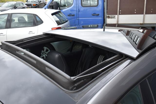 Mercedes-Benz CLA-KLASSE Shooting Brake White-Art Edition AMG 200 d