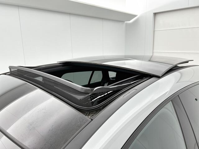 Mercedes-Benz CLA-KLASSE Shooting Brake 250 e Business Solution AMG | Nightpakket | Premium Pakket | Parkeerpakket met 360°-camera | KEYLESS GO | Antidiefstalpakket GUARD 360° Plus | EASY PACK achterklep | Head-up display | Dodehoekassistent |