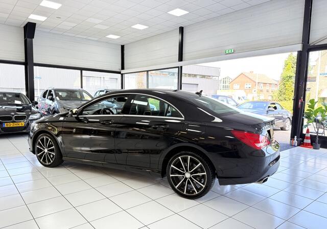 Mercedes-Benz CLA-KLASSE 200 d AMG Pakket Bovag Garantie
