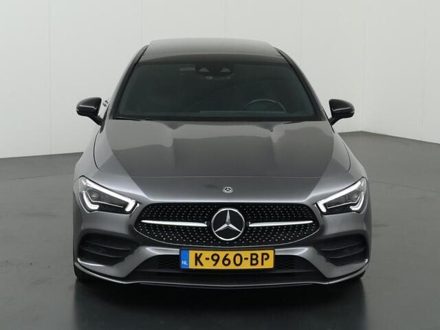 Mercedes-Benz CLA-KLASSE Shooting Brake 220 Premium Plus AMG | Night | Panoramadak | Memory | Keyless | Sfeerverlichting |
