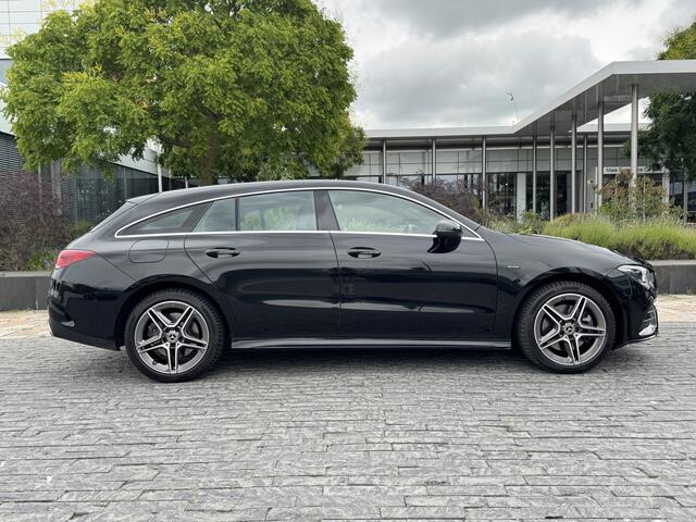 Mercedes-Benz CLA-KLASSE AMG-LINE / PLUG-IN HYBRIDE / Shooting Brake 250 e Premium Plus / AMG LINE