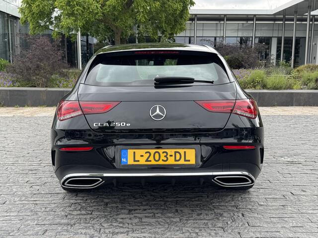 Mercedes-Benz CLA-KLASSE AMG-LINE / PLUG-IN HYBRIDE / Shooting Brake 250 e Premium Plus / AMG LINE
