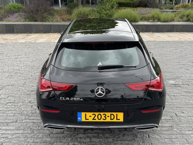 Mercedes-Benz CLA-KLASSE AMG-LINE / PLUG-IN HYBRIDE / Shooting Brake 250 e Premium Plus / AMG LINE