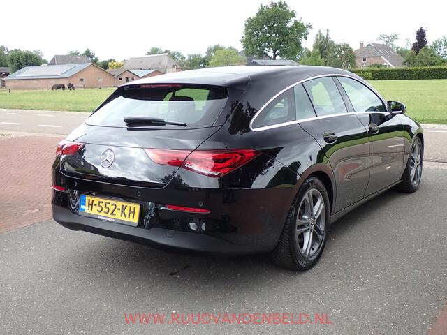 Mercedes-Benz CLA-KLASSE Shooting Brake 180 LED/CAMERA/TREKHAAK/CARPLAY/NAVIGATIE