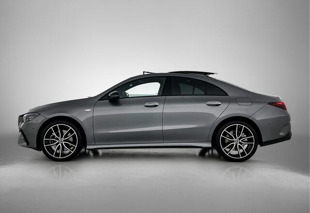 Mercedes-Benz CLA-KLASSE 250 e Business Solution AMG | Nightpakket | Parkeerpakket met 360°-camera | Premium Plus pakket | KEYLESS-GO | Antidiefstalpakket GUARD 360° Plus | Dodehoekassistent | Spiegelpakket | Head-up display |