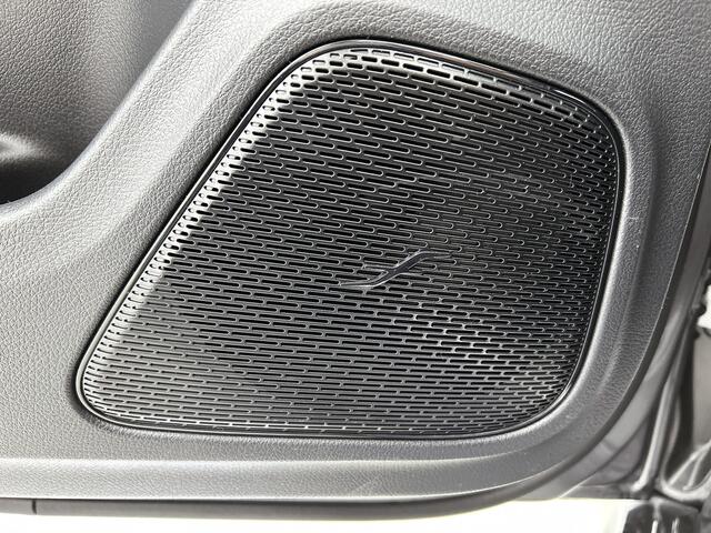 Mercedes-Benz CLA-KLASSE 250 e Business Solution AMG | Nightpakket | Parkeerpakket met 360°-camera | Premium Plus pakket | KEYLESS-GO | Antidiefstalpakket GUARD 360° Plus | Dodehoekassistent | Spiegelpakket | Head-up display |