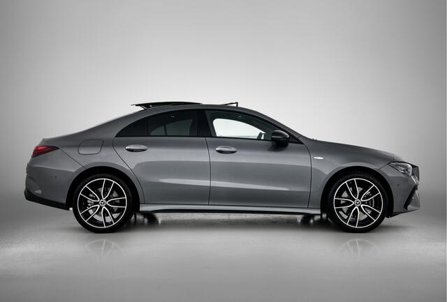 Mercedes-Benz CLA-KLASSE 250 e Business Solution AMG | Nightpakket | Parkeerpakket met 360°-camera | Premium Plus pakket | KEYLESS-GO | Antidiefstalpakket GUARD 360° Plus | Dodehoekassistent | Spiegelpakket | Head-up display |