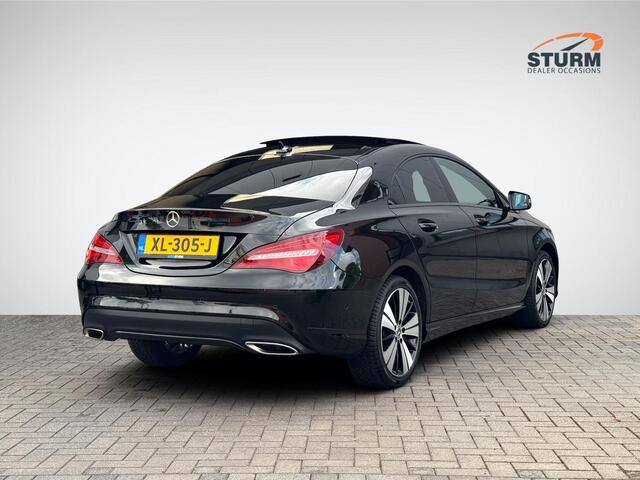 Mercedes-Benz CLA-KLASSE 180 Ambition NL-Auto! | Panoramadak | Navigatie Full-Map | Sportstoelen | Camera | LED Koplampen | Dodehoek Detectie | Rijklaarprijs!