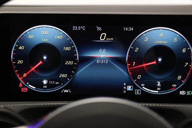 Mercedes-Benz CLA-KLASSE Shooting Brake 200 Business Solution AMG | WIDESCREEN | PANORAMADAK | STOELVERWARMING | CAMERA