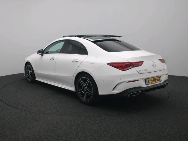 Mercedes-Benz CLA-KLASSE 180 Business Solution AMG AMG Line | Night Pakket | Panorama Schuif-Kanteldak | Sfeerverlichting | Memory Voorstoelen. Inclusief 24 maanden MB Certified garantie voor Europa.