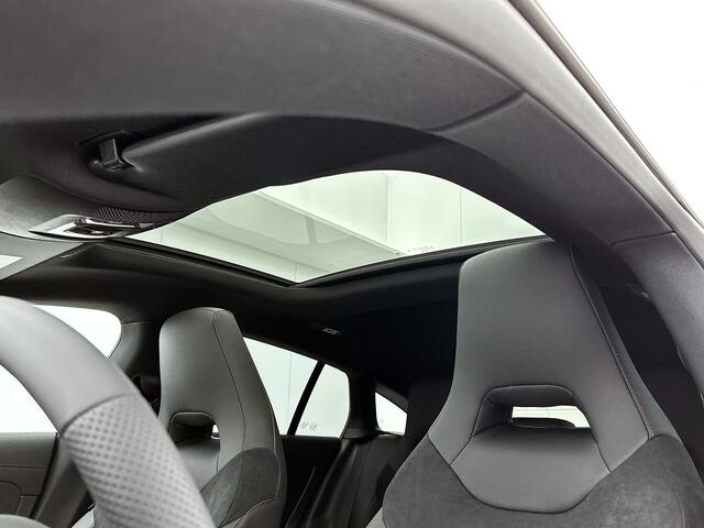 Mercedes-Benz CLA-KLASSE Shooting Brake 250 e Business Solution AMG | Trekhaak | Nightpakket | Parkeerpakket met achteruitrijcamera| KEYLESS-GO | EASY PACK achterklep | USB pakket plus | Sfeerverlichting | Draadloos oplaadsysteem voor Smartphone| Stoelverwarming voor |