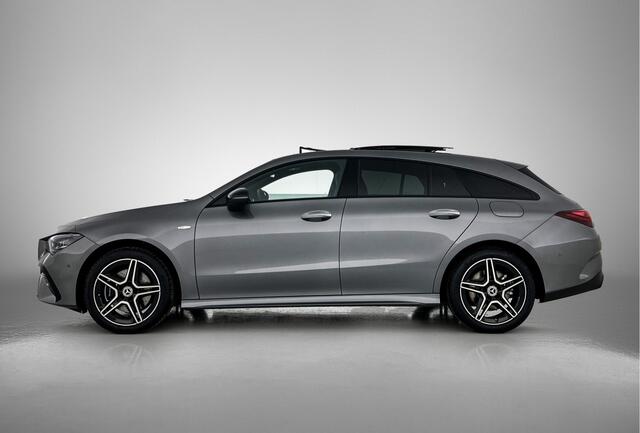 Mercedes-Benz CLA-KLASSE Shooting Brake 250 e Business Solution AMG | Nightpakket | KEYLESS GO | Parkeerpakket met 360°-camera | Sfeerverlichting | MULTIBEAM LED | Spiegelpakket | EASY PACK achterklep | Stoelverwarming voor |