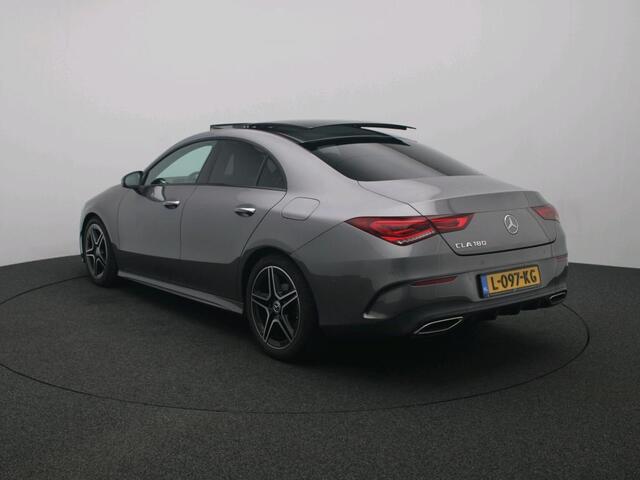 Mercedes-Benz CLA-KLASSE 180 AMG Nightpakket | Panoramadak | Memory | Keyless GO | Sfeerverlichting | Augmented Reality | Inclusief 24 maanden Mercedes-Benz Certified garantie voor Europa.
