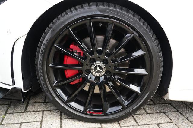 Mercedes-Benz CLA-KLASSE Shooting Brake 200 Business Solution AMG 164pk Panoramadak/Stoelverwarming/Camera