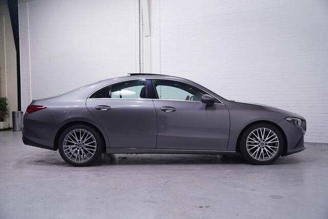 Mercedes-Benz CLA-KLASSE 180 d Business Solution Luxury lederen-bekleding pano digi-cockpit led voor en achter lane-assist snoerloos telefoon laden sportstoelen verwarmd voor PDC v+a DAB Clima camera-achter