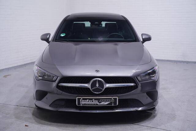 Mercedes-Benz CLA-KLASSE 180 d Business Solution Luxury lederen-bekleding pano digi-cockpit led voor en achter lane-assist snoerloos telefoon laden sportstoelen verwarmd voor PDC v+a DAB Clima camera-achter