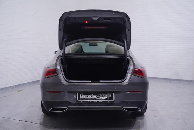 Mercedes-Benz CLA-KLASSE 180 d Business Solution Luxury lederen-bekleding pano digi-cockpit led voor en achter lane-assist snoerloos telefoon laden sportstoelen verwarmd voor PDC v+a DAB Clima camera-achter