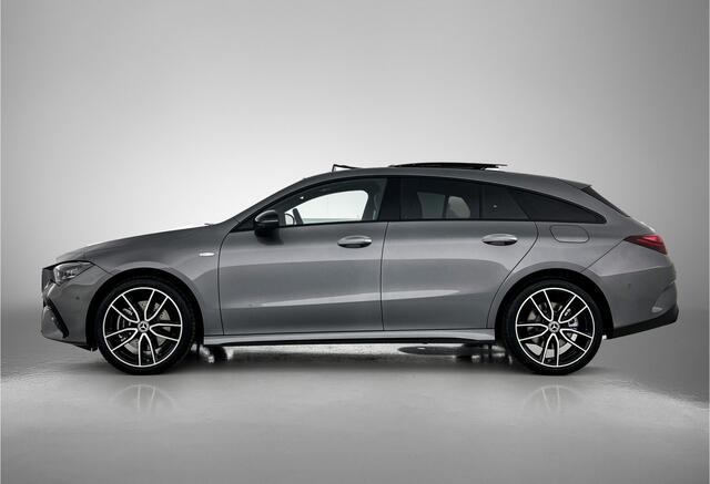 Mercedes-Benz CLA-KLASSE Shooting Brake 250 e Business Solution AMG | Nightpakket | AMG Line Plus pakket | Parkeerpakket met 360°-camera | KEYLESS GO | Head-up display | Dodehoekassistent | Stoelverwarming voor | Licht- en zicht pakket |