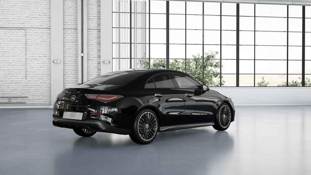 Mercedes-Benz CLA-KLASSE 180 Star Edition AMG Line | Panoramaschuifdak | AMG-line plus | Head-Up | Dodehoekassistent | Nightpakket |