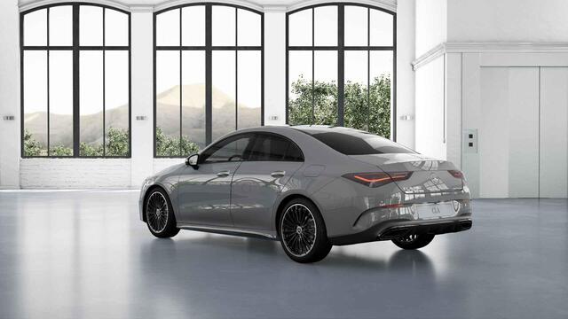 Mercedes-Benz CLA-KLASSE 180 Business Solution AMG | Panoramaschuifdak | AMG-line plus | Head-Up | Dodehoekassistent | Nightpakket |