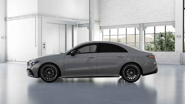 Mercedes-Benz CLA-KLASSE 180 Business Solution AMG | Panoramaschuifdak | AMG-line plus | Head-Up | Dodehoekassistent | Nightpakket |