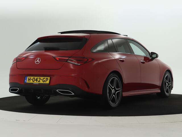 Mercedes-Benz CLA-KLASSE Shooting Brake 180 Business Solution AMG AMG Styling | Panoramadak | Nightpakket Inclusief 24 maanden MB Certified garantie voor Europa.