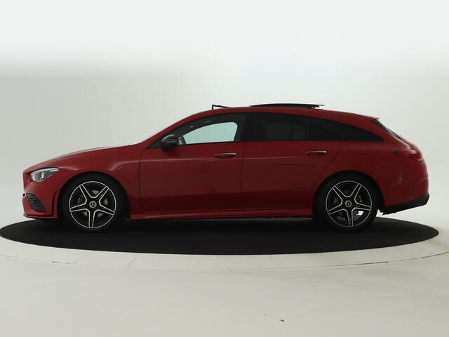 Mercedes-Benz CLA-KLASSE Shooting Brake 180 Business Solution AMG AMG Styling | Panoramadak | Nightpakket Inclusief 24 maanden MB Certified garantie voor Europa.