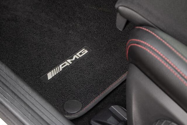 Mercedes-Benz CLA-KLASSE 180 Business Solution AMG - All-in rijklaar | elektr. pano dak | cam | AMG-styling