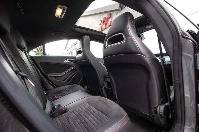 Mercedes-Benz CLA-KLASSE 180 Business Solution AMG - All-in rijklaar | elektr. pano dak | cam | AMG-styling