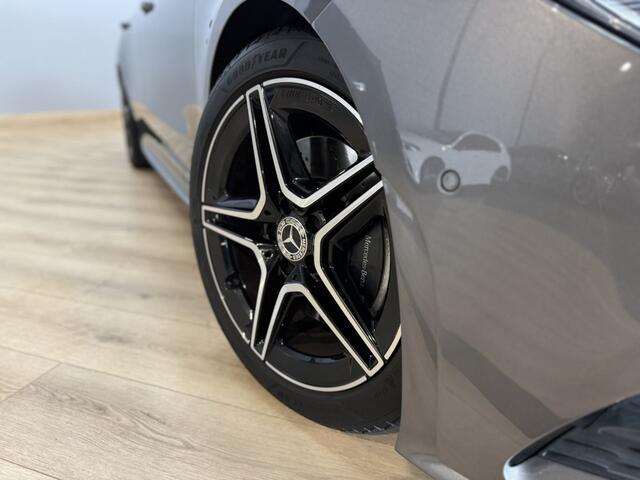 Mercedes-Benz CLA-KLASSE 200 Business Solution AMG Airco ECC | Panorama | Virtual | Sfeer | Camera | Cruise Control | Apple Carplay | Isofix | NAP