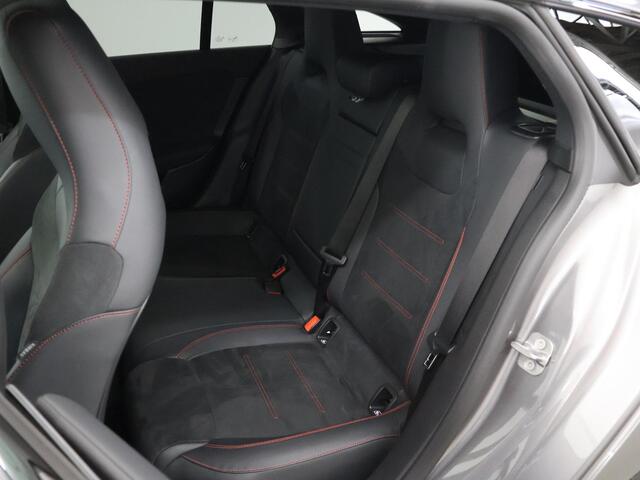 Mercedes-Benz CLA-KLASSE Shooting Brake 250e Star Edition AMG Line | Multibeam | 19" lichtmetalen velgen | Panoramadak | Night |