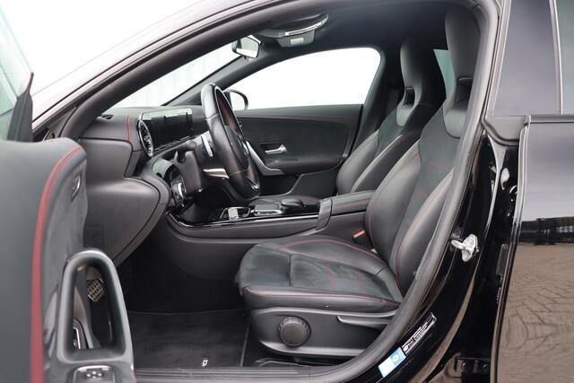Mercedes-Benz CLA-KLASSE Shooting Brake 250e AMG | Navigatie | Stoelverwarming | Elek. trekhaak | Sportstoelen