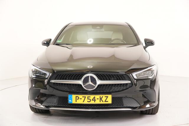 Mercedes-Benz CLA-KLASSE Shooting Brake 250 e PHEV 218 pk AMG Line | Trekhaak | Stl. verw. + verst. elektrisch |